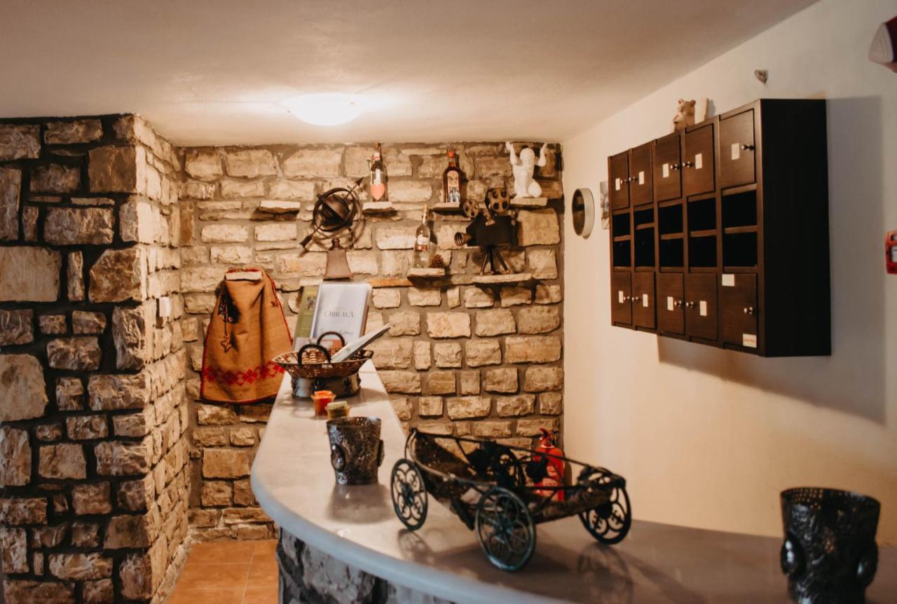 Obrava Kotroni Trikalon * Kotronion (Trikala)